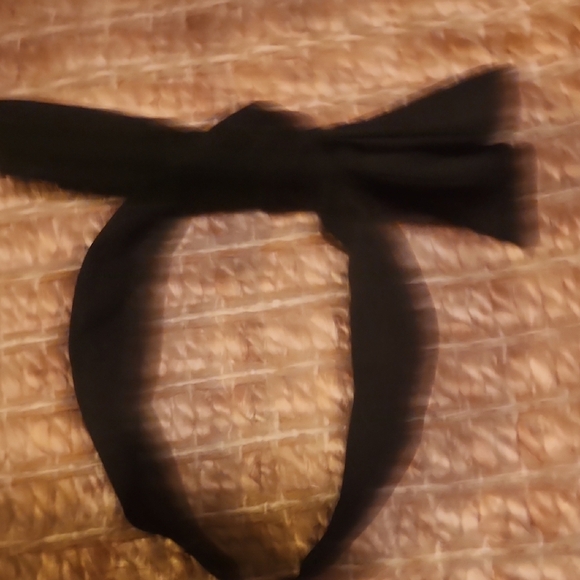 Tan and Black Hair Accessory Set for Stylish Looks - Picture 5 of 7